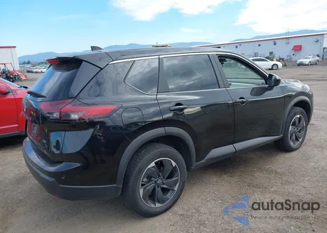 2024 Nissan Rogue Sv Fwd z USA, uszkodzony, nr VIN 5N1BT3BA8RC670104